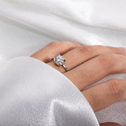 1 Carat VVS1 D Color Moissanite Engagement Ring.