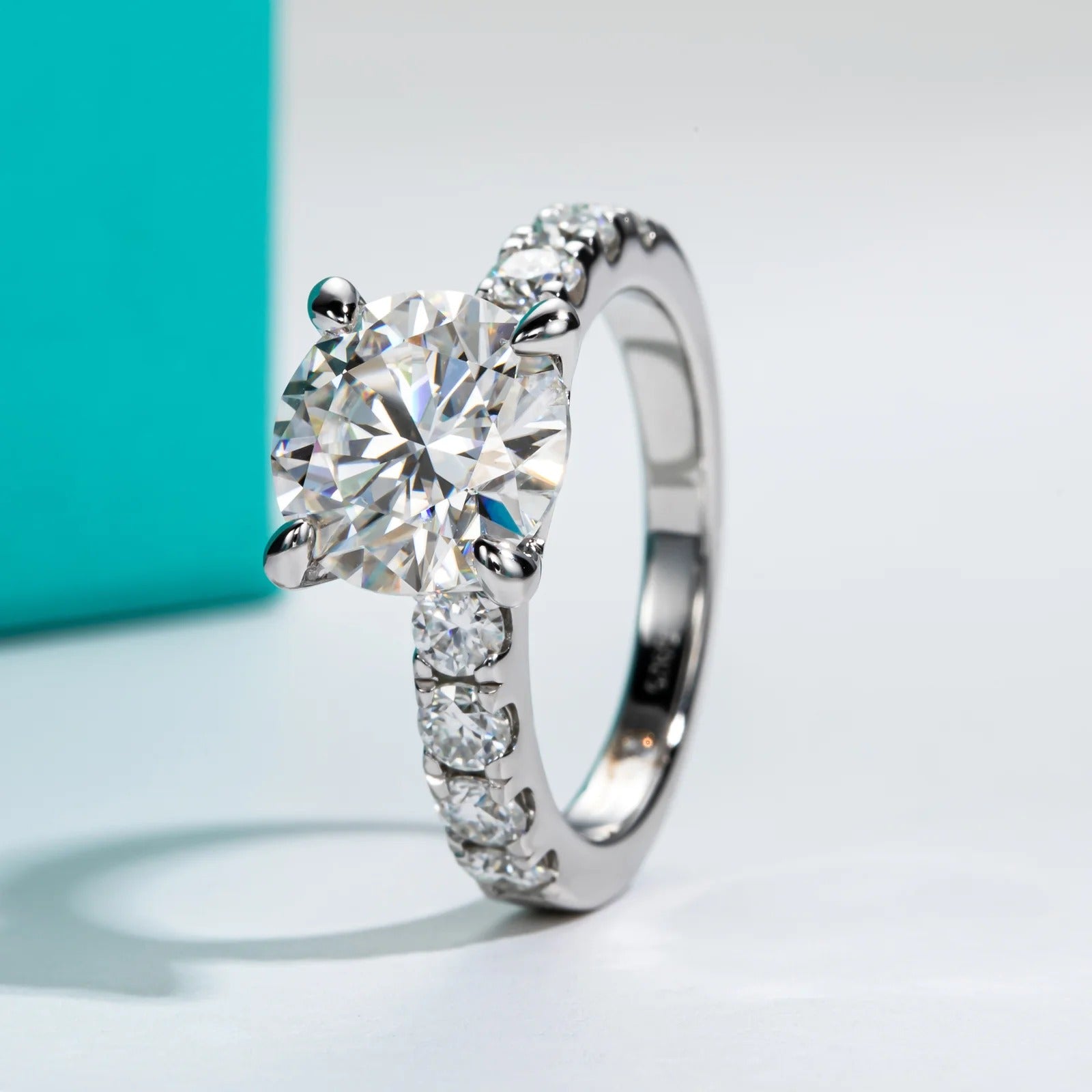 3 CT Round Cut Moissanite Engagement Ring